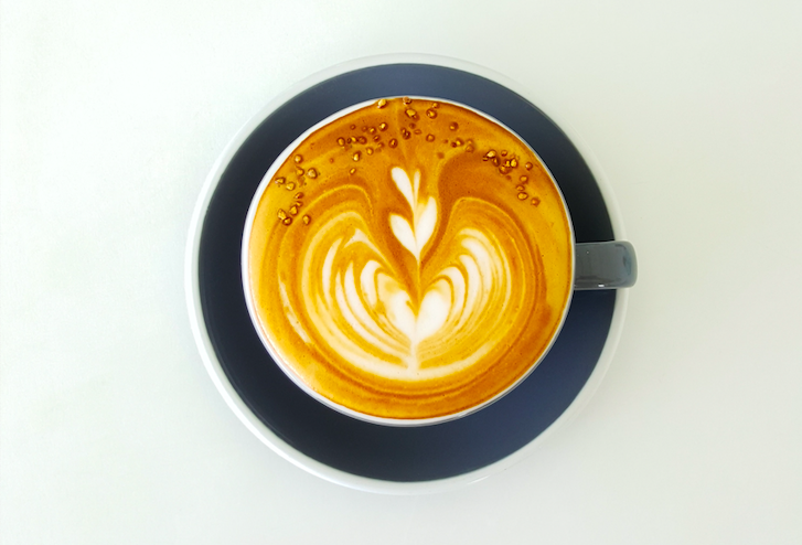 Waarom je het beste 1 kop ècht goeie koffie per dag kunt drinken + twee alternatieven