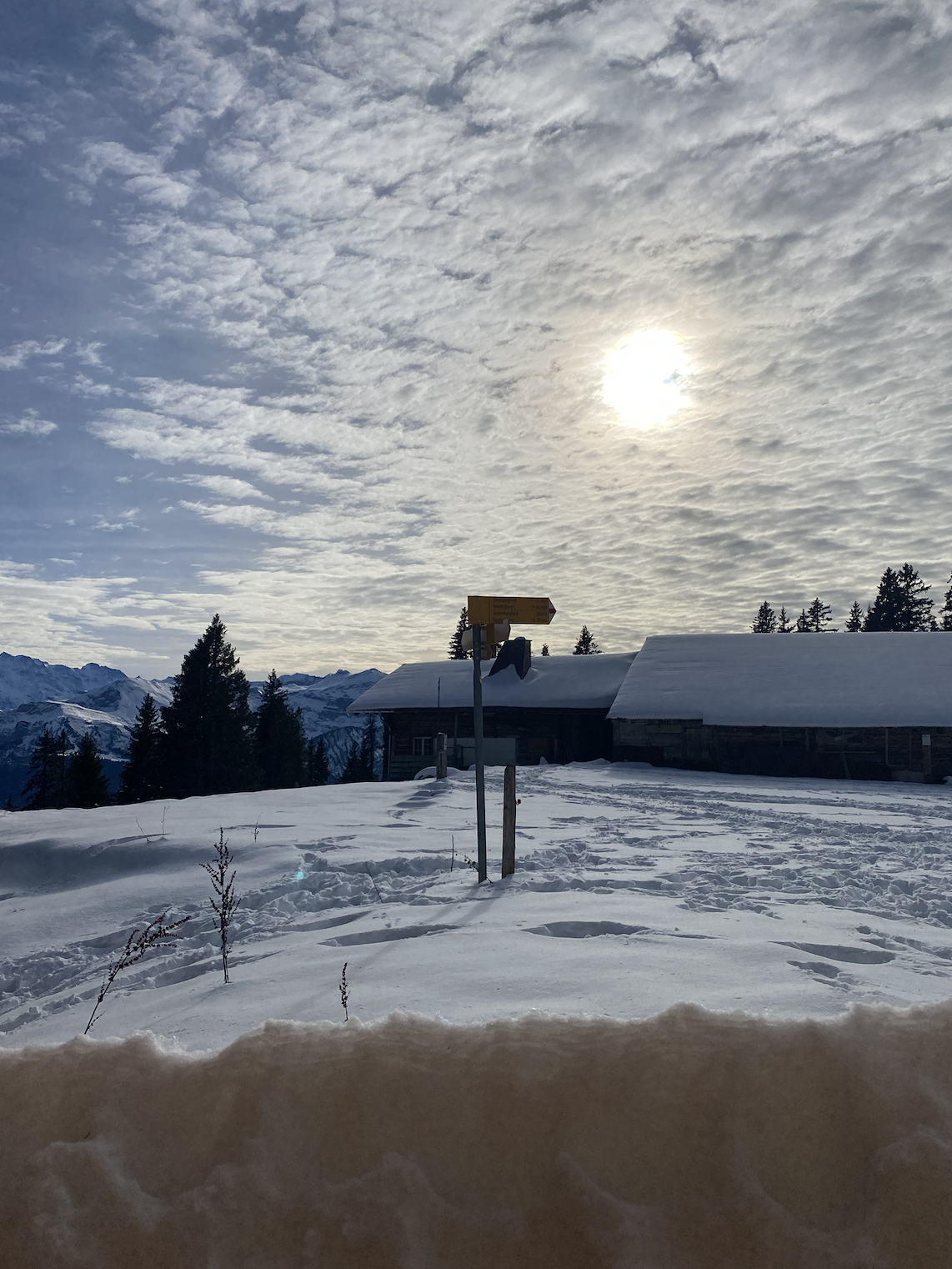 Uitzicht bij hut op berg
