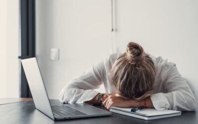 Hoe last van je darmen kan zorgen voor vermoeidheid